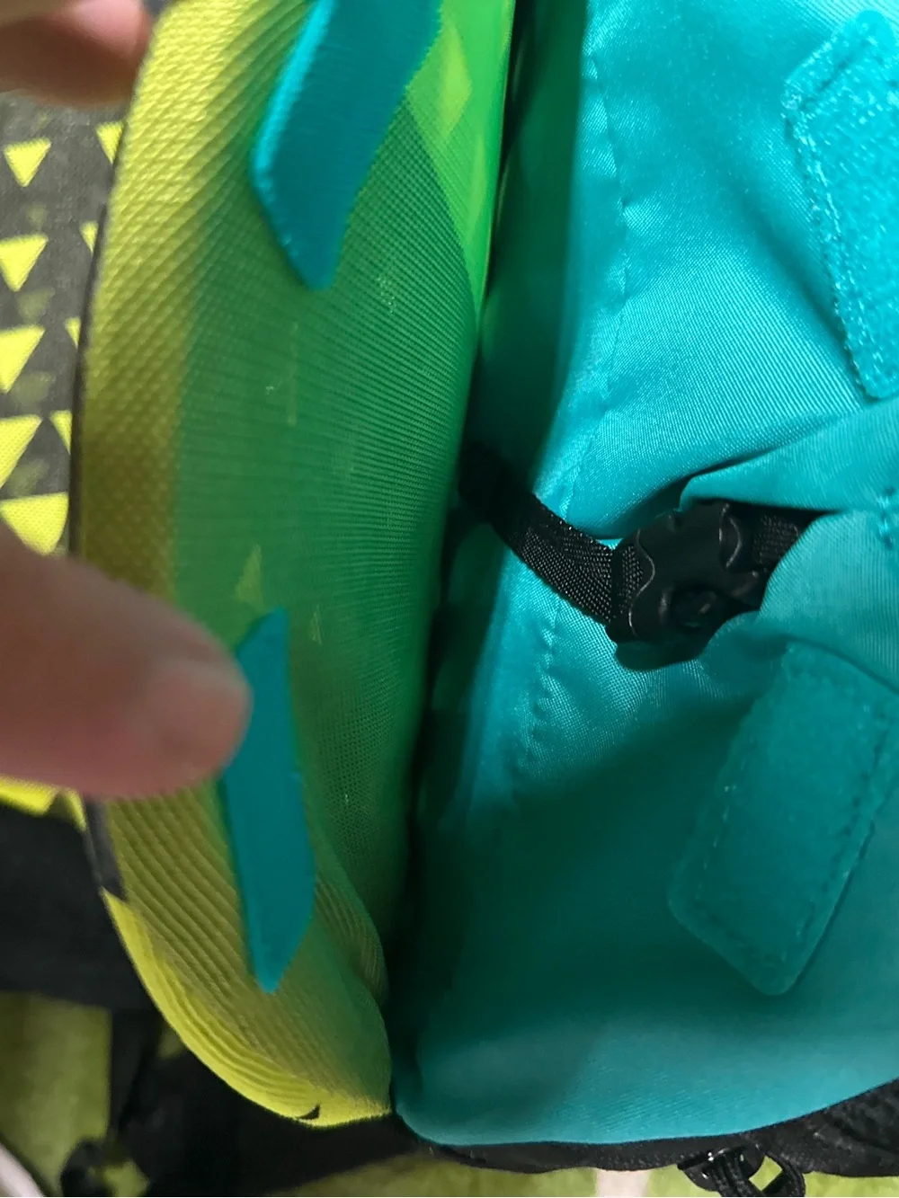 Nike Cheyenne Vapor Running Backpack Black Volt Yellow Rain Cover Trail Hydratio